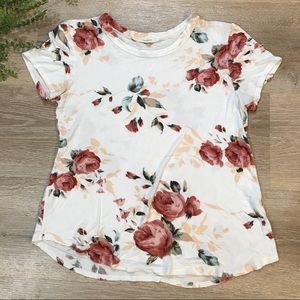 Trendy floral top